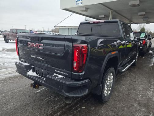 2023 GMC Sierra 2500 Denali