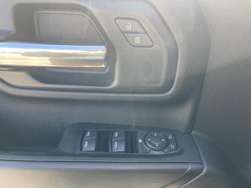 2025 Chevrolet Silverado 3500 WT
