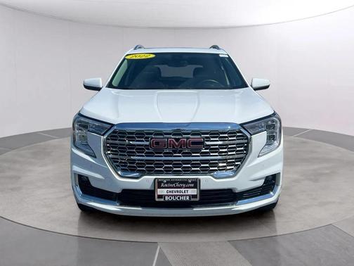 2022 GMC Terrain Denali