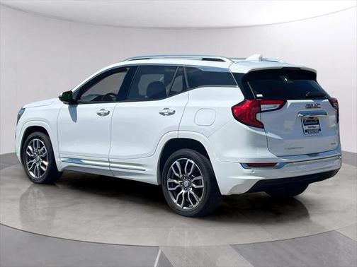 2022 GMC Terrain Denali