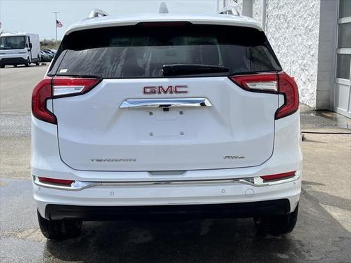 2022 GMC Terrain Denali