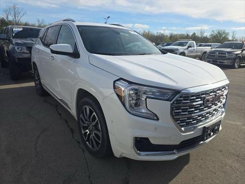 2022 GMC Terrain Denali