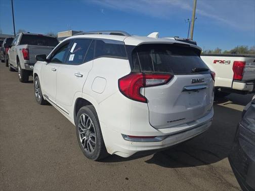 2022 GMC Terrain Denali