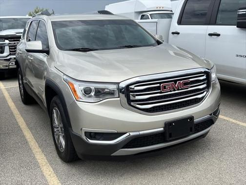 2017 GMC Acadia SLE-2