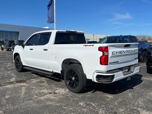 2021 Chevrolet Silverado 1500 Custom