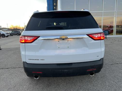 2021 Chevrolet Traverse LT Leather