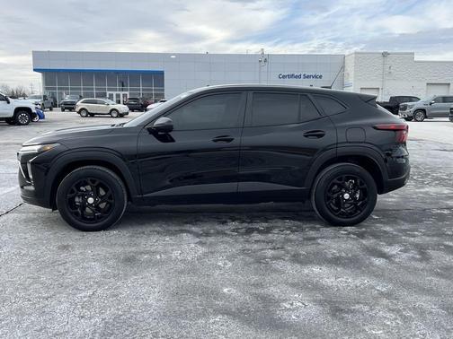 2024 Chevrolet Trax LS