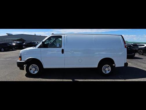 2024 Chevrolet Express 2500 RWD 2500 Regular Wheelbase WT