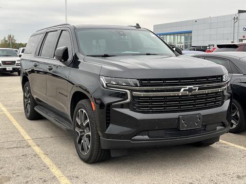 2021 Chevrolet Suburban RST