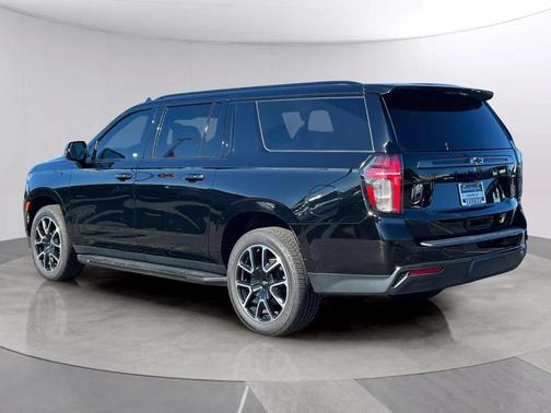 2021 Chevrolet Suburban RST