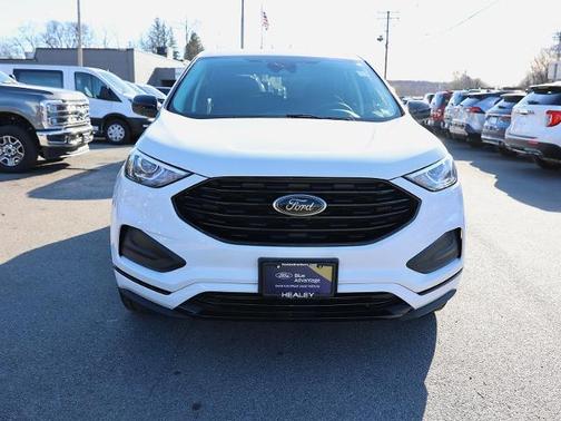 2023 Ford Edge SE
