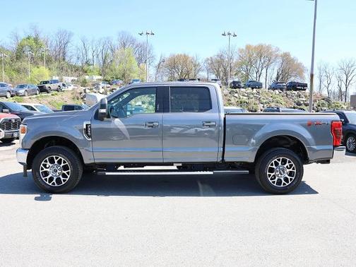 CARBONIZED GRAY 2022 Ford F-350 LARIAT SUPER DUTY