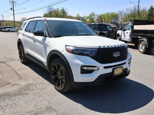 STAR WHITE MET TRI-COAT 2023 Ford Explorer ST-LINE