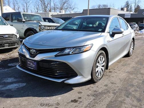 2020 Toyota Camry LE