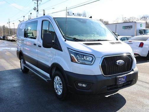 2023 Ford Transit-250 BASE