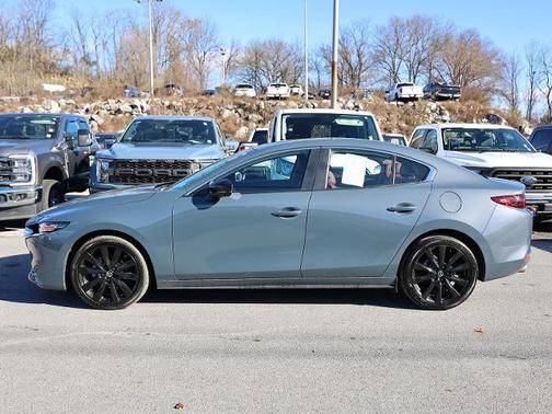 2023 Mazda Mazda3 2.5 S CARBON EDITION