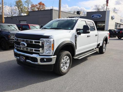 2023 Ford F-350 XLT