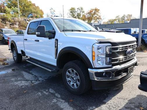 2023 Ford F-350 XLT