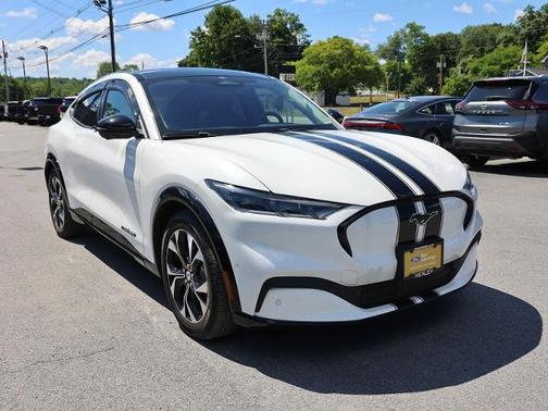 STAR WHITE MET TRI-COAT 2021 Ford Mustang Mach-E PREMIUM