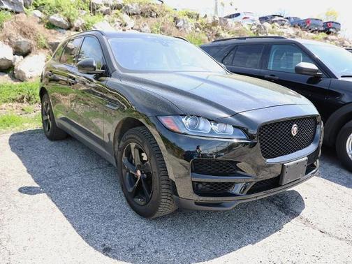 2020 Jaguar F-PACE 25T PREMIUM