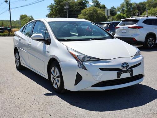 2017 Toyota Prius FOUR