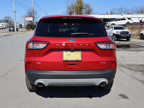 RAPID RED MET TINTED CC 2022 Ford Escape SE