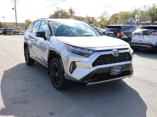 2024 Toyota RAV4 XSE