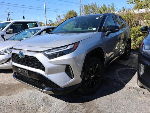 2024 Toyota RAV4 XSE
