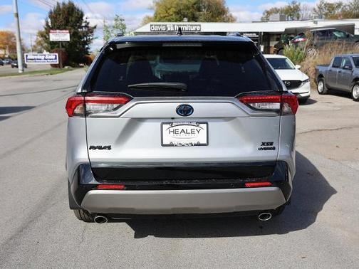 2024 Toyota RAV4 XSE