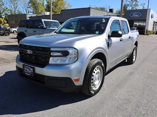 2023 Ford Maverick XL