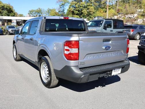 2023 Ford Maverick XL