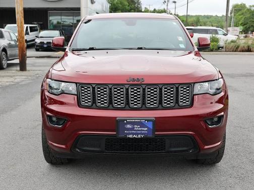 2021 Jeep Grand Cherokee LAREDO