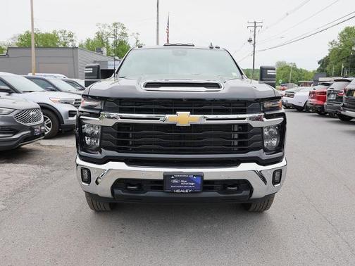 Black 2025 Chevrolet Silverado 2500 LT