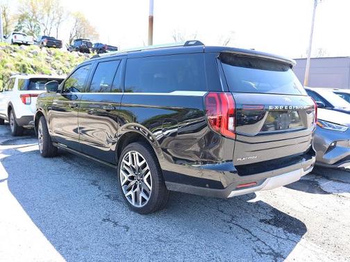 AGATE BLACK METALLIC 2025 Ford Expedition PLATINUM