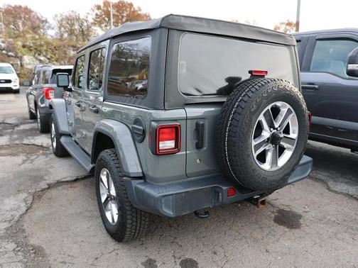 2020 Jeep Wrangler Unlimited SAHARA