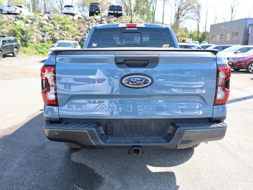 AZURE GRAY MET TRI-COAT 2024 Ford Ranger XLT