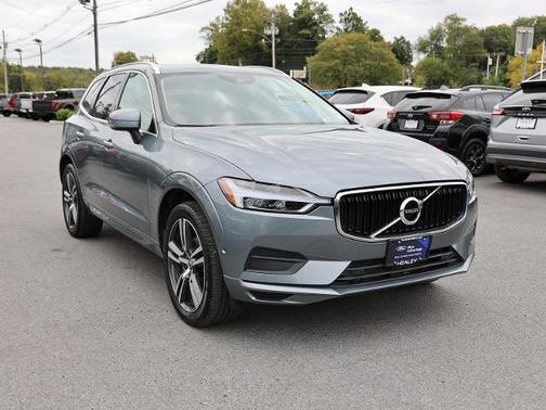 2019 Volvo XC60 T5 MOMENTUM
