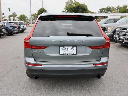 2019 Volvo XC60 T5 MOMENTUM
