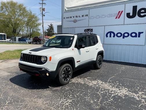 2023 Jeep Renegade Trailhawk