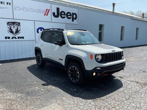 2023 Jeep Renegade Trailhawk