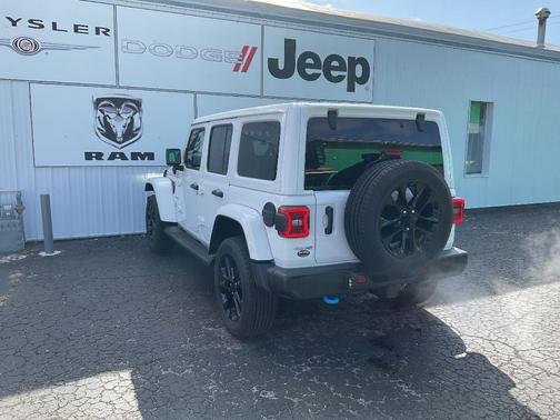 2022 Jeep Wrangler Unlimited 4xe Sahara