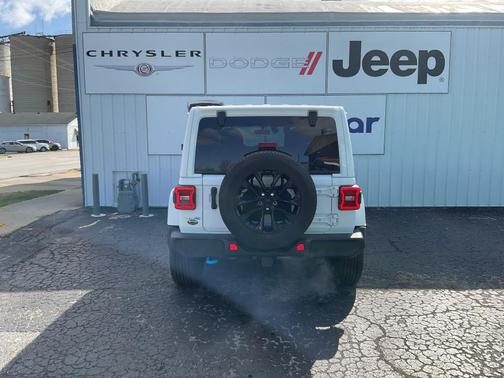 2022 Jeep Wrangler Unlimited 4xe Sahara