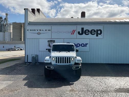 2022 Jeep Wrangler Unlimited 4xe Sahara