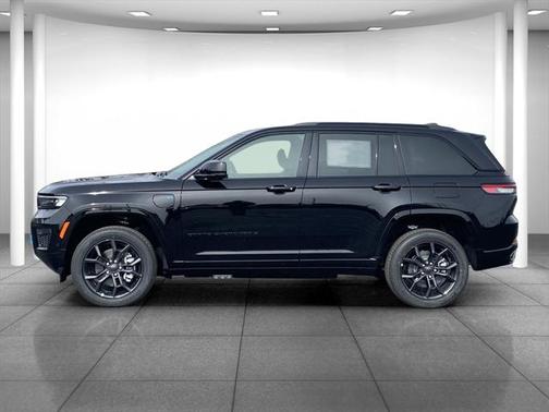 2025 Jeep Grand Cherokee 4xe