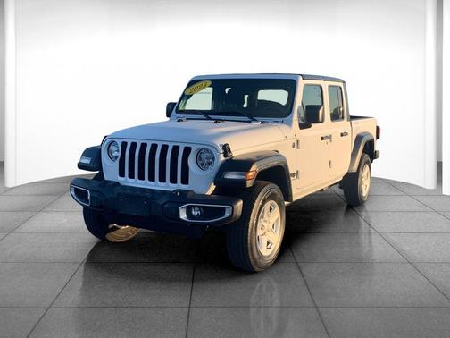 2023 Jeep Gladiator Sport S