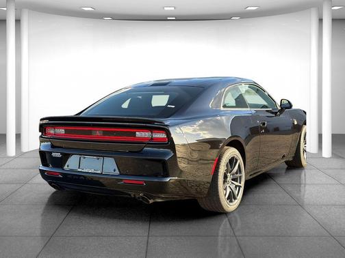 Diamond Black Crystal Pearlcoat 2026 Dodge Charger R/T Scat Pack