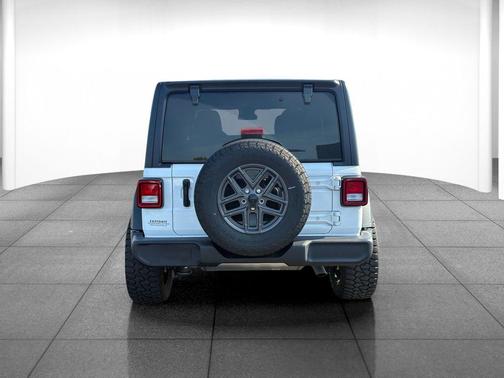 Bright White Clearcoat 2024 Jeep Wrangler Sport S