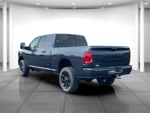 2025 RAM 2500 Laramie Crew Cab 4x4 6'4' Box