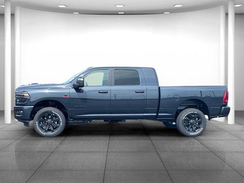 2025 RAM 2500 Laramie Crew Cab 4x4 6'4' Box