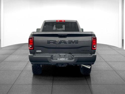 2025 RAM 2500 Tradesman Crew Cab 4x4 6'4' Box